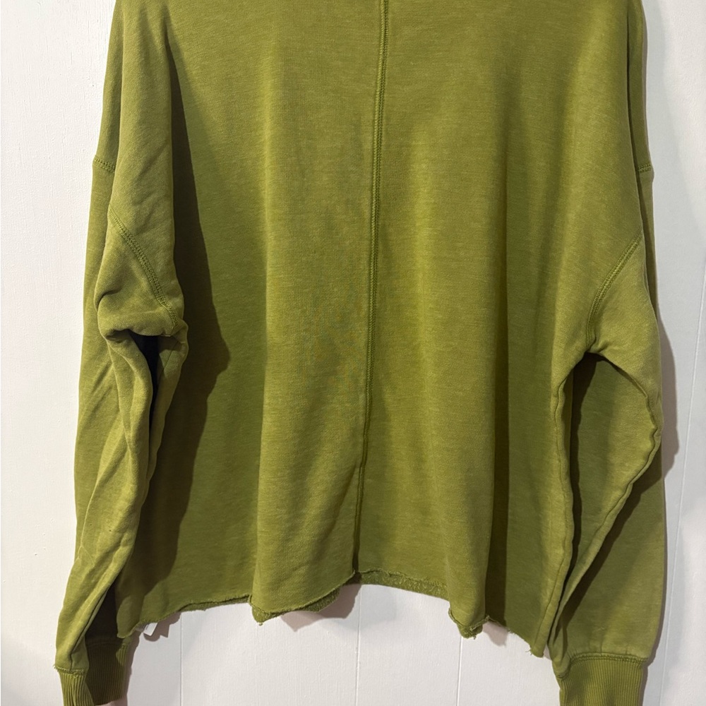 No Boundaries Olive Green Sweatshirt - Picture 2 of 3